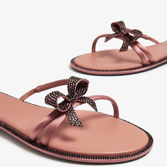 Authentic Crystal Embellished Satin Nude Pink Sandals with Bow Detail - Picture 3 of 4